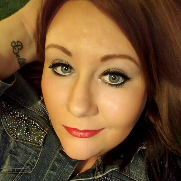 Meet the Posher - Picture 2 of 2